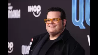 Josh Gad had to leave performance due to medical emergency.