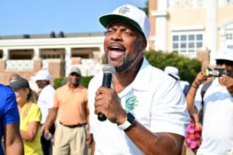 Chris Tucker shared his beautiful rendition of 