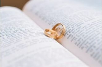 Couple in their 90s renews their vows after 70 years of marriage, despite initial hesitations.