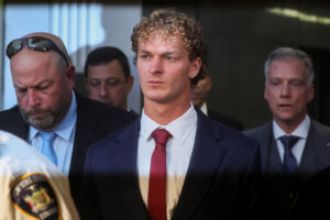 Marine's case dismissed; no trial for accused in NYC subway killing.