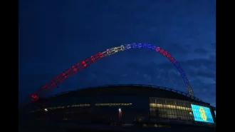 FA criticized for not illuminating Wembley arch in Israel's colours.