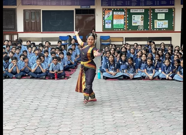 Debasmita shares her ‘Devi Stuti’ with students in schools.