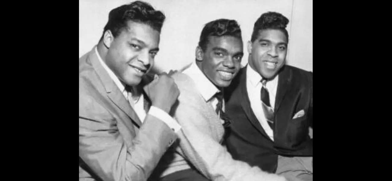 Rudolph Isley, co-founder of the legendary Isley Brothers, has died aged 84.