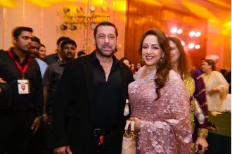 Hema Malini shared unseen photos from her 75th birthday bash in Mumbai.