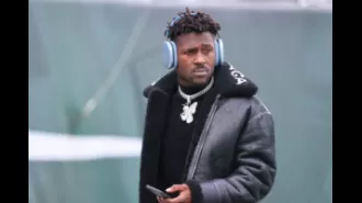 Antonio Brown arrested for reportedly not paying $31K in child support.