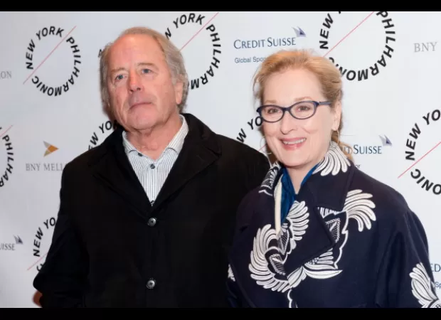 Meryl Streep and husband end 45-year marriage.
