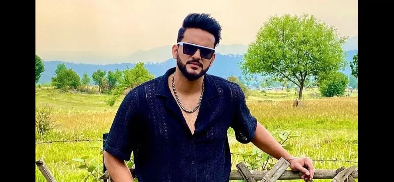 Abhishek Malhan, from Bigg Boss OTT 2, lost ₹1.5 lakh while travelling, saying he wanted to buy an iPhone.