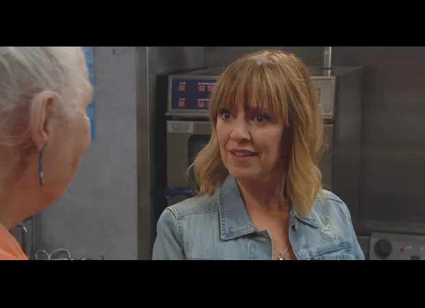 Rhona receives major surprise news that has a huge impact on her life.