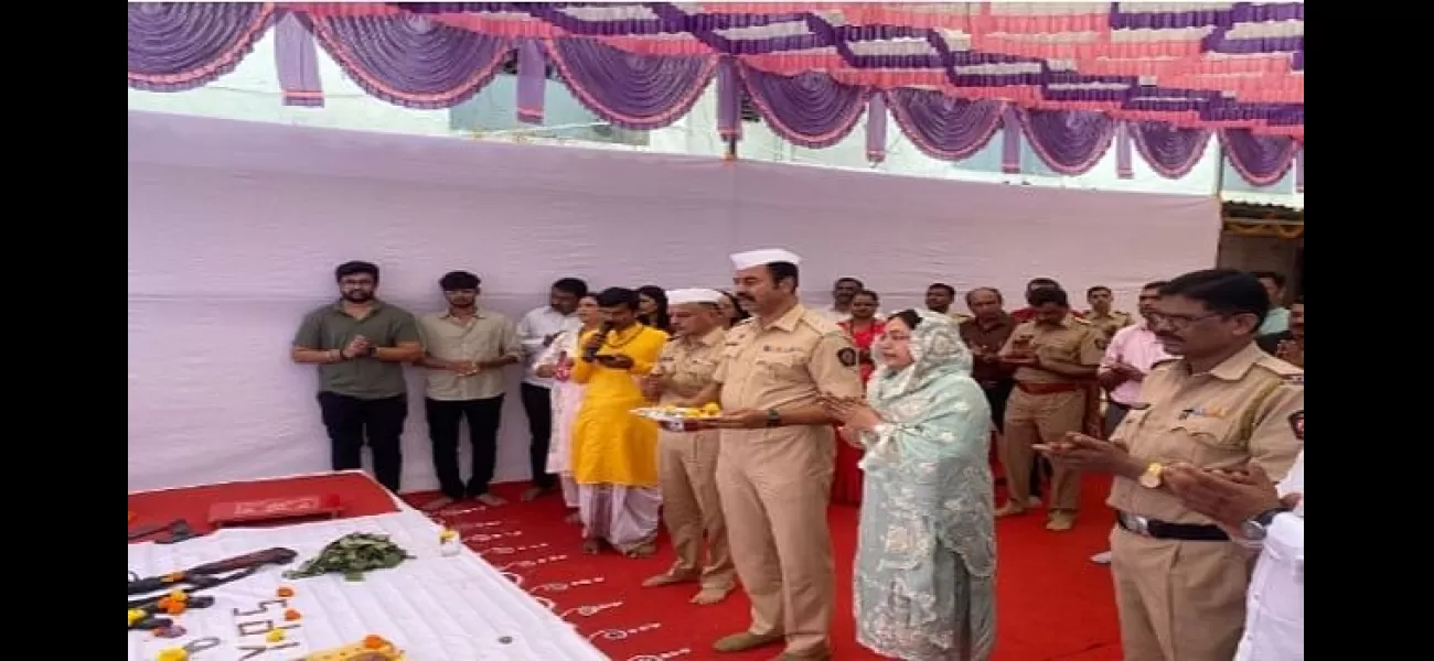 On Dussehra, Navi Mumbai Police held Shastra Pooja at Panvel Police Station to celebrate the tradition.