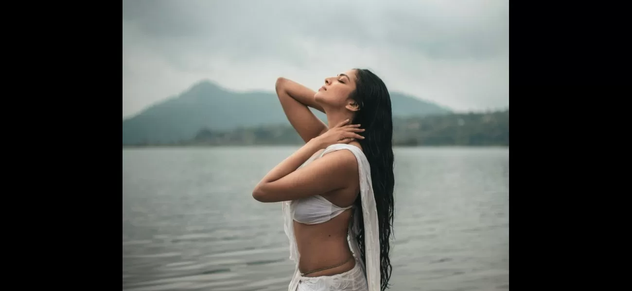 Malavika Mohanan's saree photos spark a frenzy online.