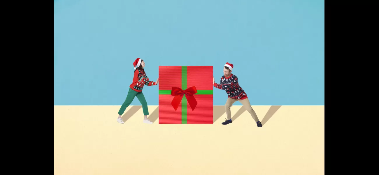 Subtly drop hints to your bae about what you want for the holidays!