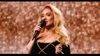 Adele dresses up as an iconic figure for her debut Halloween performance.