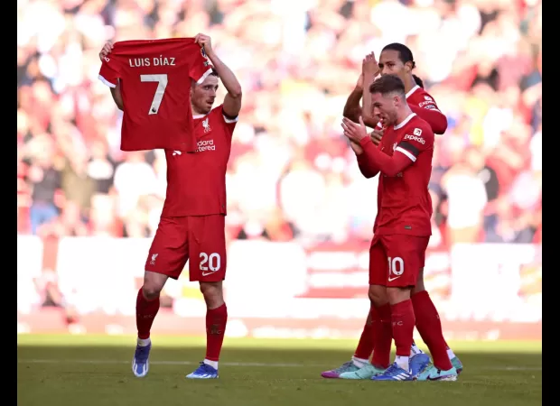 Diogo Jota honors Luis Diaz as police offer reward for any info on his dad's abduction.