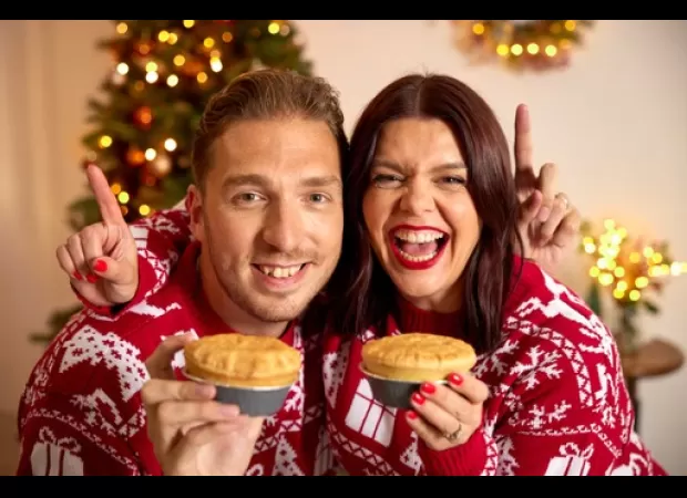 LadBaby launch new food campaign, wishing fans an early hap-pie Christmas!