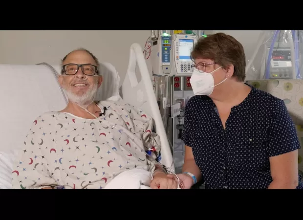 Man dies after body rejects pig heart transplant, the world's second ever.