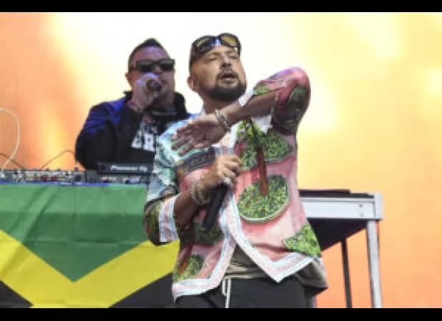Sean Paul's shock at a Jamaican earthquake was caught on a live stream.