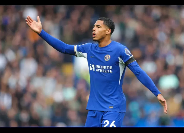 Glen Johnson worries about Levi Colwill's future at Chelsea.