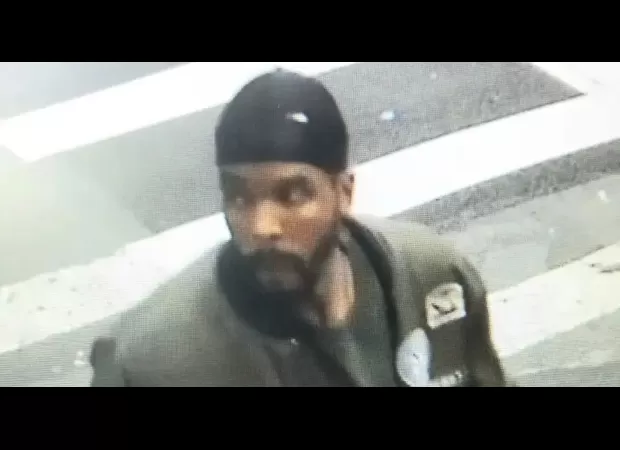 Man strangled woman, leaving her two children to discover her body.