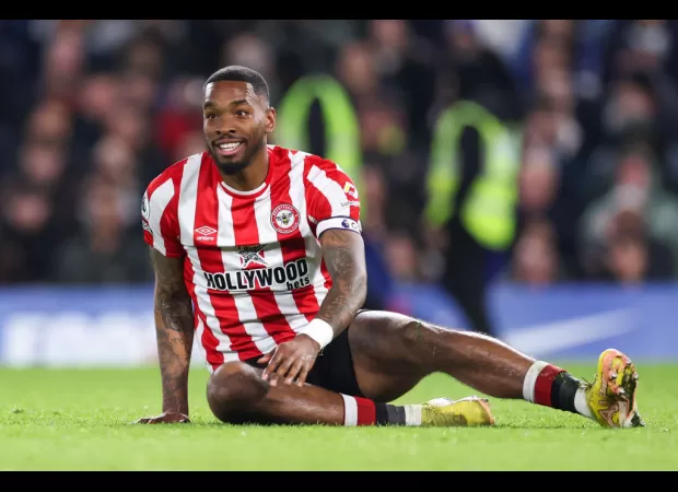 Deeney suggests Toney should join Arsenal or Chelsea in January.