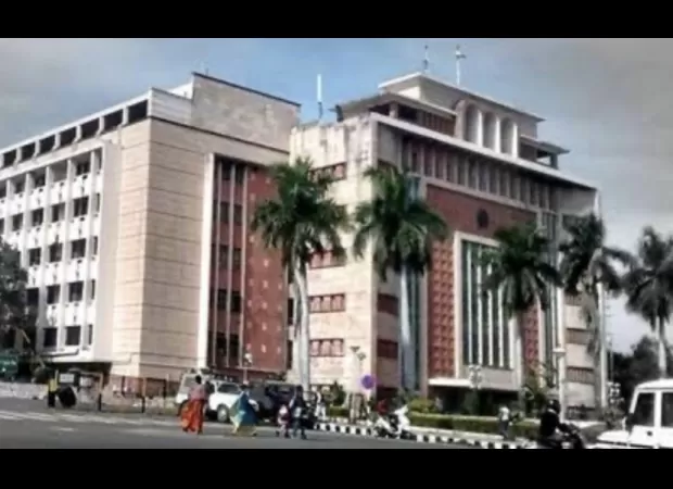 People in Bhopal talk about a wayward ma'am, a bitter foe, putting a bee on files, and more.