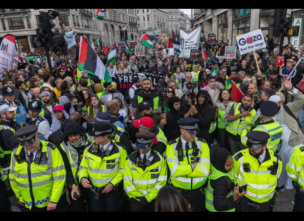 Met Police Chief says no law prevents pro-Palestine march on Remembrance Day.