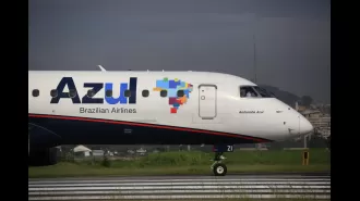 Woman found dead in her business class seat after 10 hours of flight.