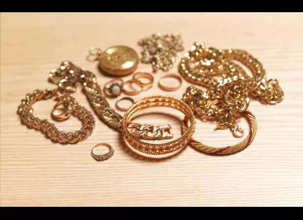 I won't give jewellery until daughter is wiser with money.