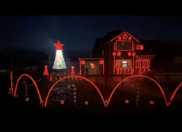 Couple honors Remembrance Day with £8,000 red home transformation.