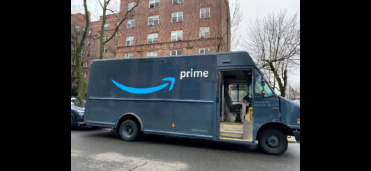 Thieves steal from Amazon truck in Atlanta apartment complex parking lot.