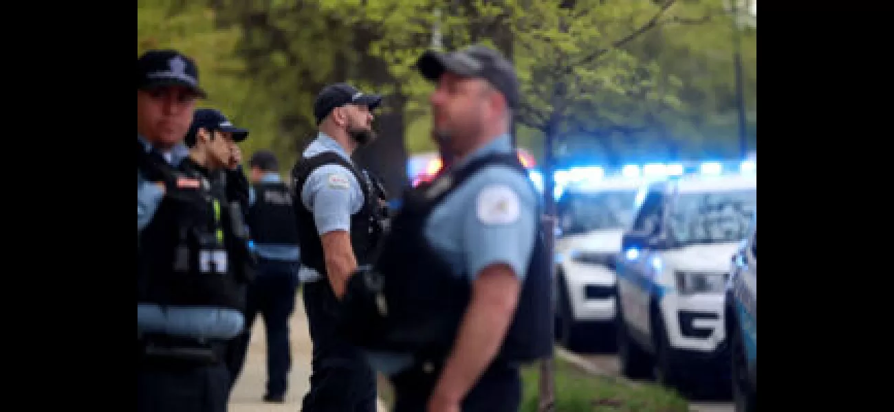 Chicago police officers no longer allowed to be part of hate/extremist groups.