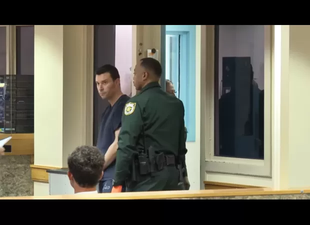 Lawyer who killed dad and stole $450k from mum found dead in prison.