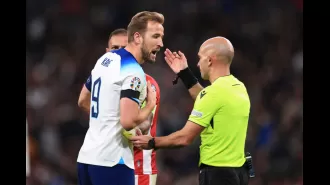 Ex-England players criticize referee's 