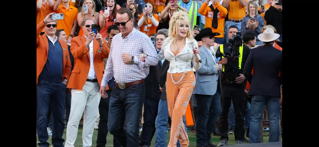 Dolly Parton and an NFL legend strolled together at a college football game.