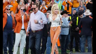 Dolly Parton and an NFL legend strolled together at a college football game.