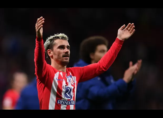 Manchester United negotiating to acquire Antoine Griezmann from Atletico Madrid.