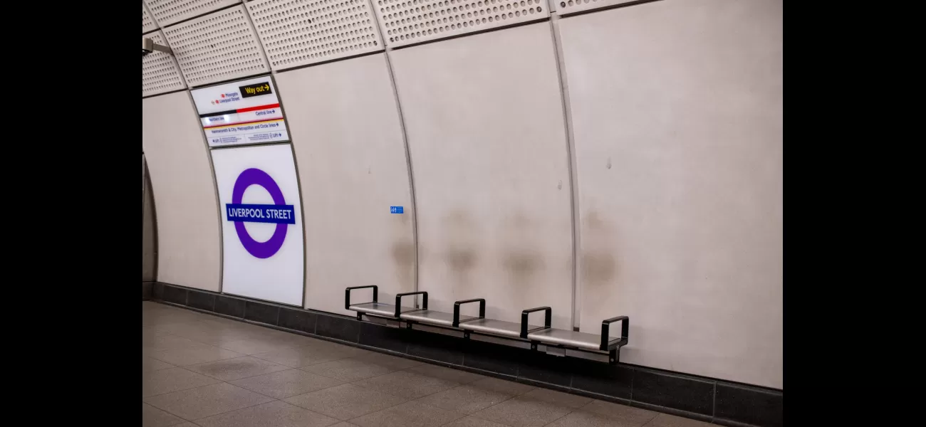 Passengers on the Elizabeth Line have noticed 