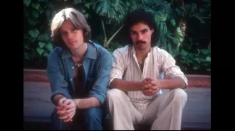 Daryl Hall gets court order preventing John Oates from coming near him following lawsuit.