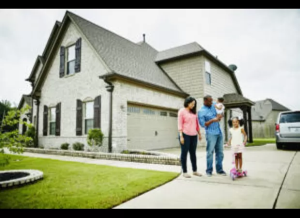 Potential homebuyers taking advantage of falling interest rates and entering the mortgage market.