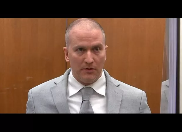 Derek Chauvin was stabbed 22 times in a 