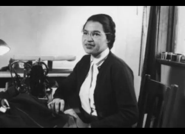 A federal holiday honoring the late civil rights activist Rosa Parks is being proposed in Congress.