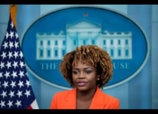 Conservative group claims WH Press Sec broke law limiting partisan political activity by gov officials.