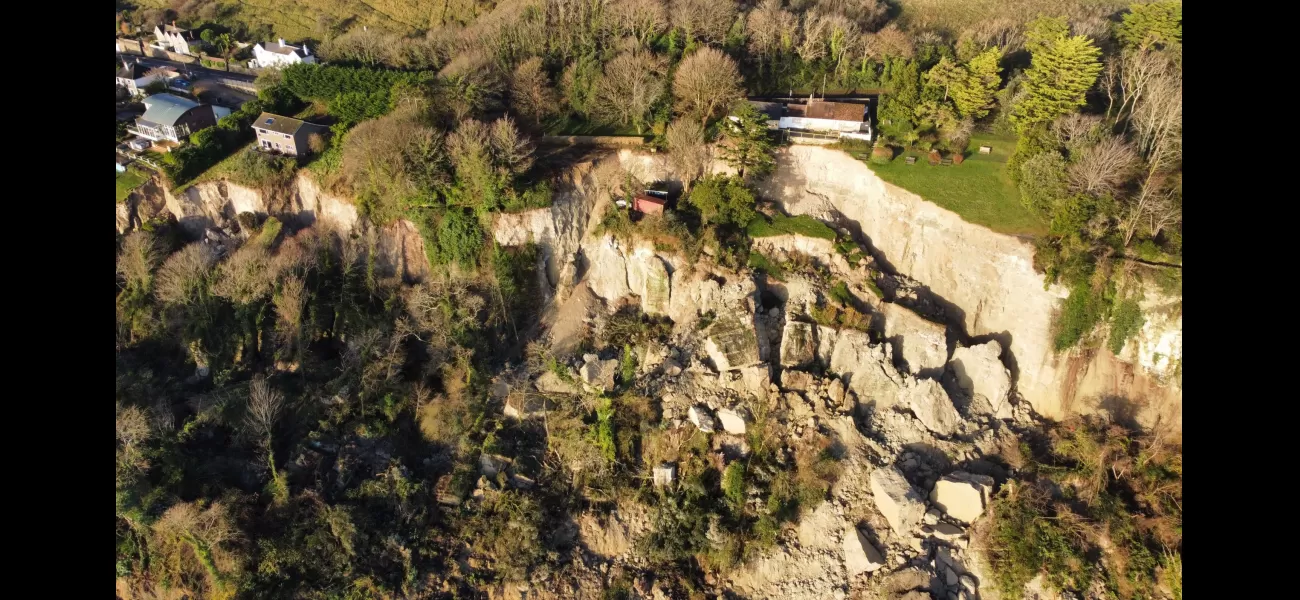 20 homes forced to evacuate due to landslide two weeks before Christmas.