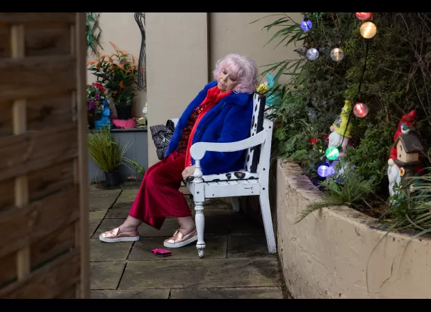 Nana McQueen is abandoned and left to face a tragic end at Christmas.