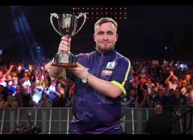 Luke didn't know he was playing a former world champ at Ally Pally.