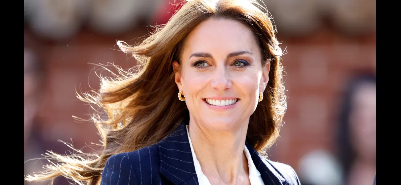 Get tips from Kate Middleton's hairdresser on how to maintain your blowdry until the end of the year.