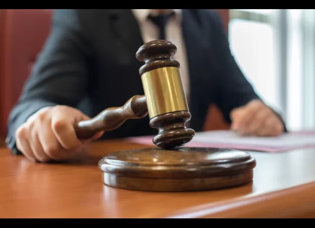 Judge to decide if Mississippi court system discriminates against poor and minority citizens.