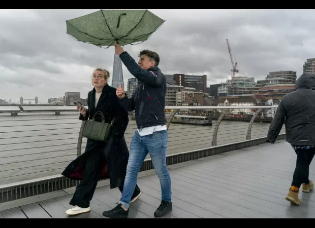 Storm Gerrit bringing rain & snow, seven weather warnings issued.