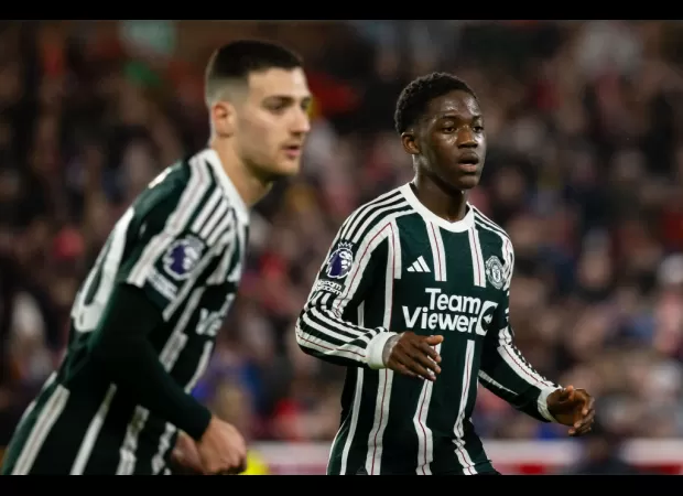 Ten Hag stands by his decision to substitute Mainoo despite criticism from a Manchester United star.