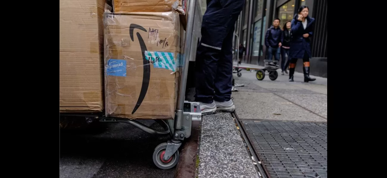 White women attacked a Black delivery driver doing her job, an act of racism.