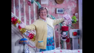 Critics claim Mrs Brown's Boys reused 50-yr-old jokes in New Year's special.